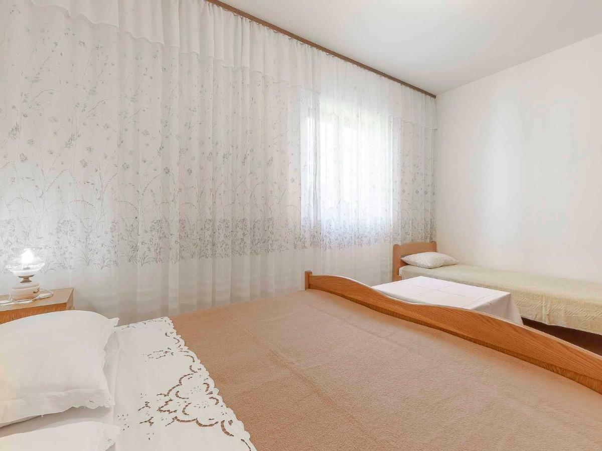 Appartement Mira à Poreč Extérieur photo